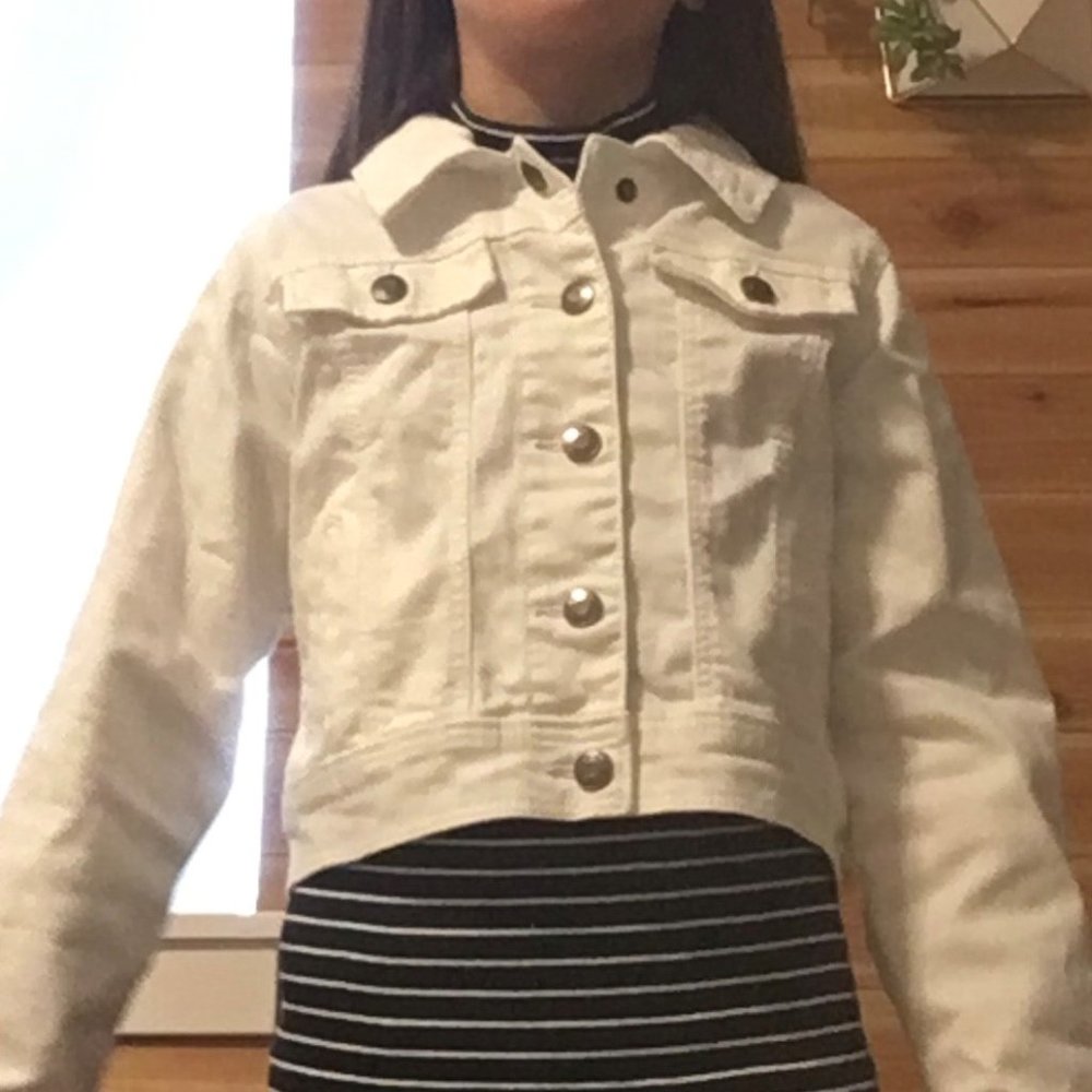 girls white jean jacket